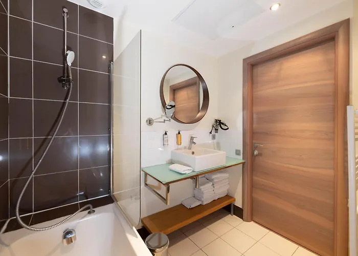 Le Cocoon Balinais Apartment *